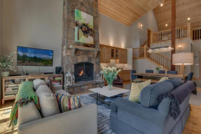 Truckee Treasure at Grays Crossing, Relaxing Home w Private Hot Tub, Dogs Welcome! Truckee